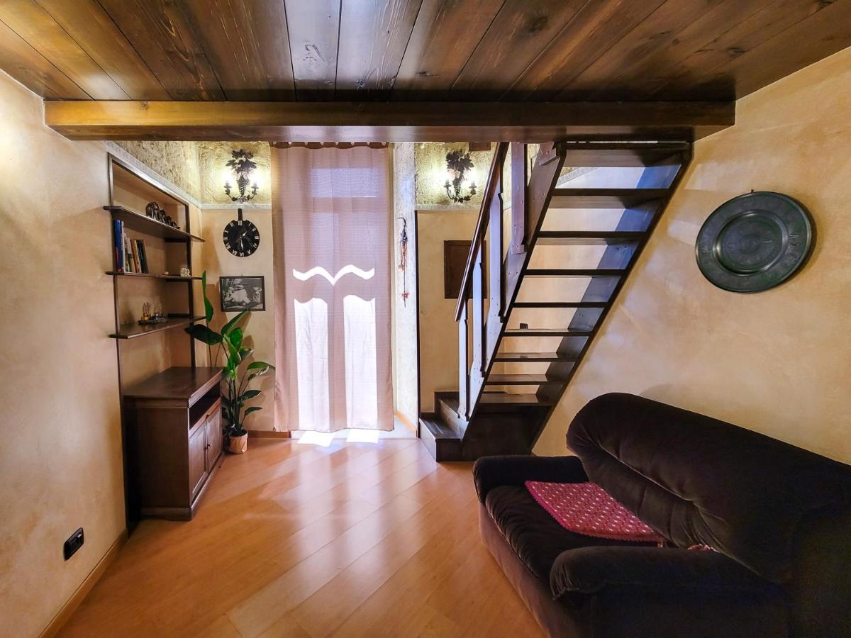 Cozy Classical Residence In The City Center 바리 외부 사진