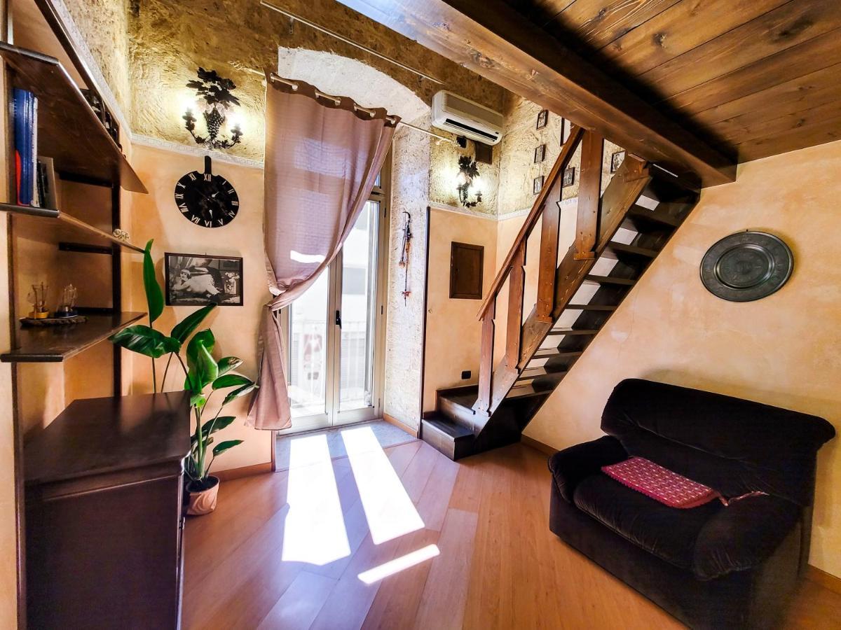 Cozy Classical Residence In The City Center 바리 외부 사진